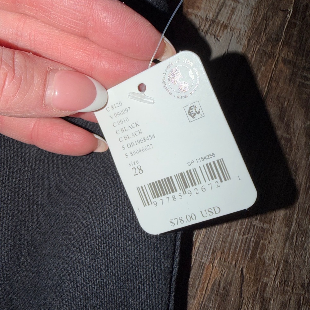 NWT - We The Free - Charcoal Skort - Picture 3 of 4